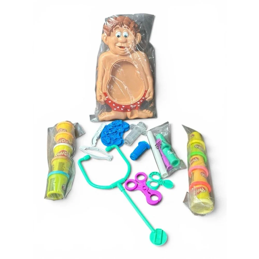 Play-Doh Playdoh Operation Style Classic Clinic Play Set Medical Doctor Open Box